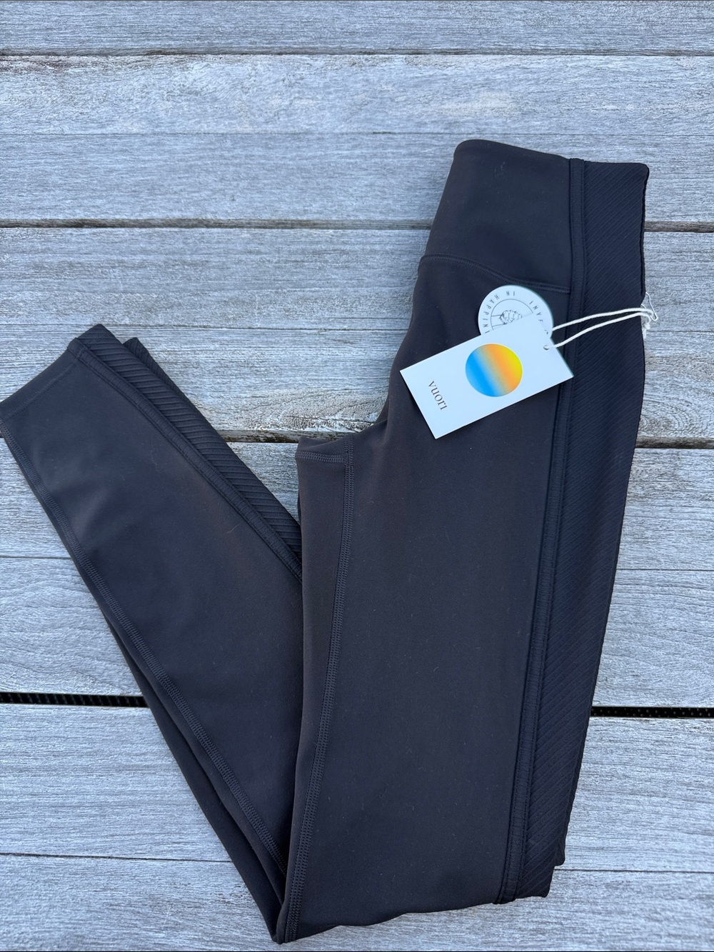 Vuori Skyline Legging Black Women's Medium NWT 🖤✨
